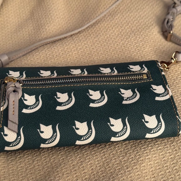 Dooney & Bourke Shoulder Bag - Picture 3 of 3